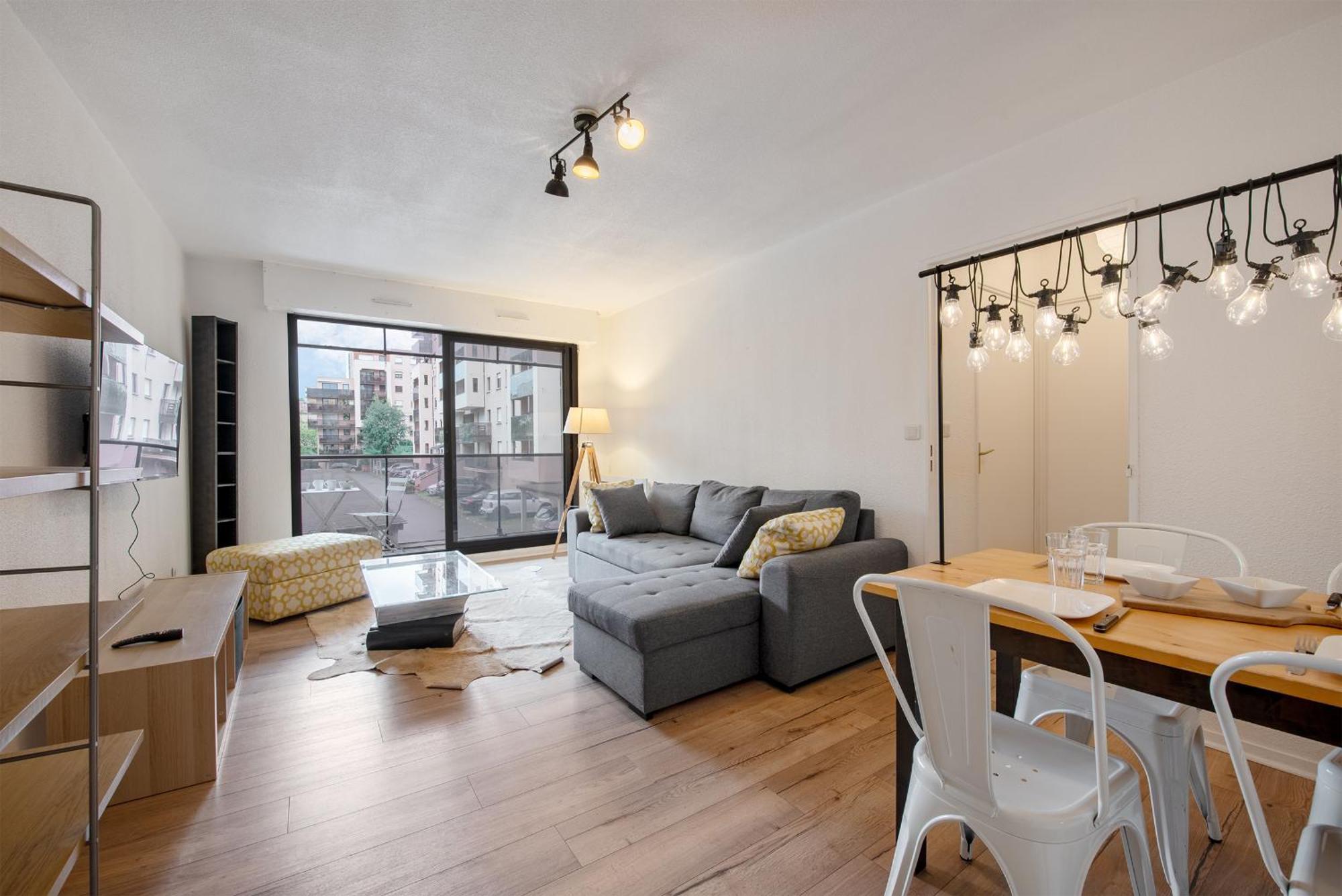 Appartement T2 Dans Residence, Terrasse Privee Et Parking Toulouse